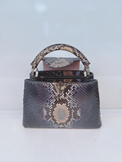 NAVY BLUE AND BEIGE PYTHON LEATHER CAPUCINES BB HANDBAG