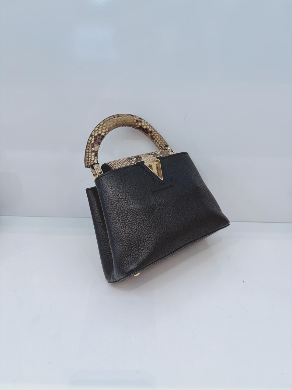 BLACK AND BEIGE BICOLOR MINI CAPUCINES  SHOULDER BAG