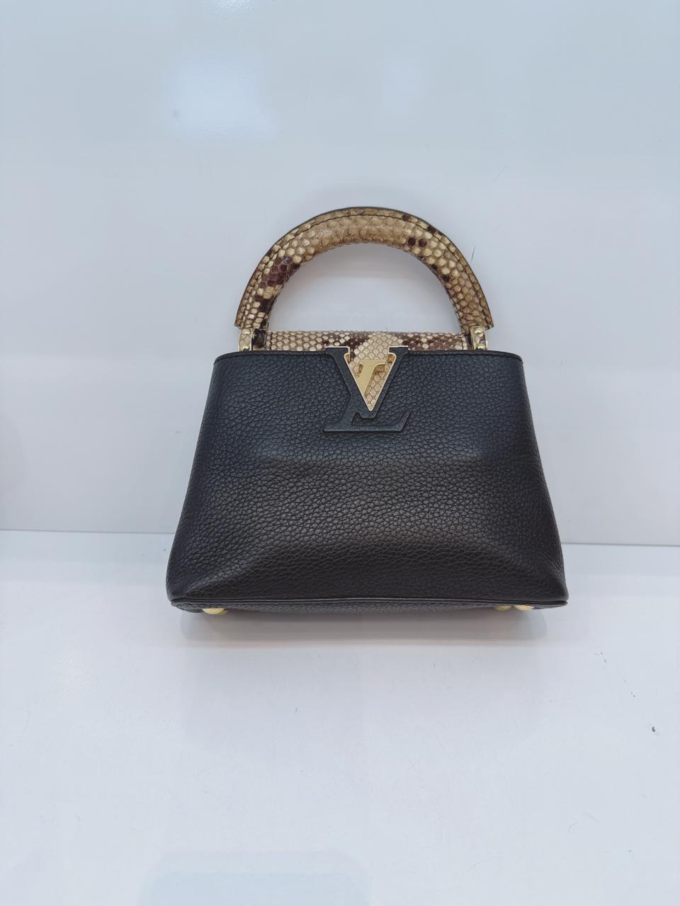 BLACK AND BEIGE BICOLOR MINI CAPUCINES  SHOULDER BAG
