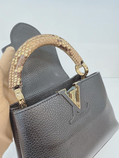 BLACK AND BEIGE BICOLOR MINI CAPUCINES  SHOULDER BAG