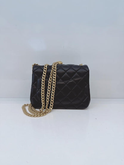 BLACK LAMBSKIN LEATHER SWEET CAMELLIA ADJUSTABLE CHAIN SQUARE MINI FLAP BAG