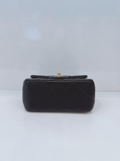 BLACK LAMBSKIN LEATHER SWEET CAMELLIA ADJUSTABLE CHAIN SQUARE MINI FLAP BAG