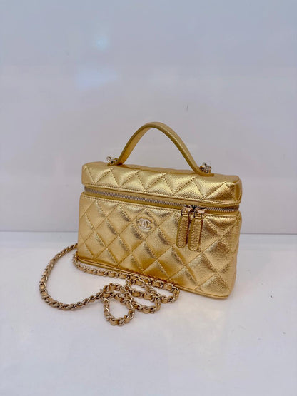 GOLD METALLIC GRAINED SHINY CALFSKIN AND GOLD TONE METAL CLASSIC VANITY WITH CHAIN