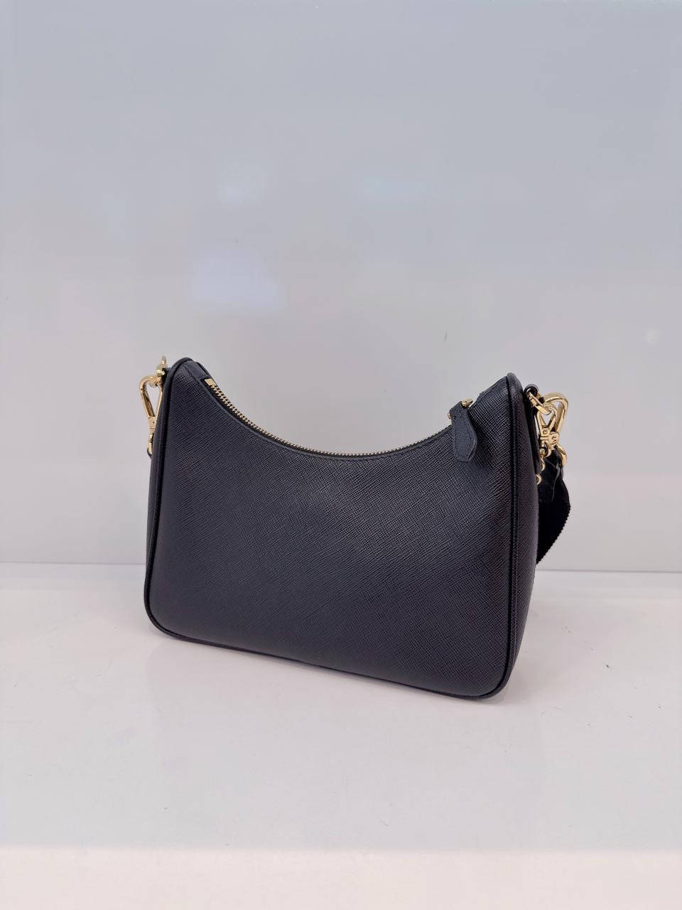 BLACK SAFFIANO LEATHER RE-EDITION 2005 SHOULDER BAG