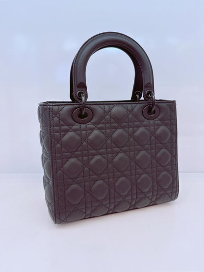 BLACK ULTRA MATTE CANNAGE CALFSKIN MEDIUM LADY DIOR BAG