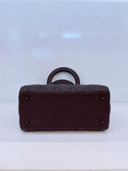 BLACK ULTRA MATTE CANNAGE CALFSKIN MEDIUM LADY DIOR BAG