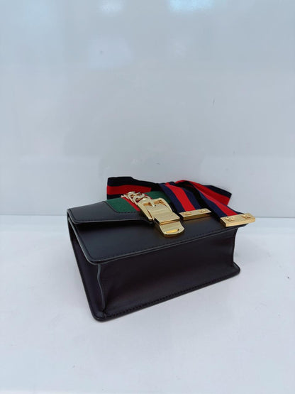 BLACK LEATHER MINI WEB CHAIN SYLVIE CROSSBODY BAG