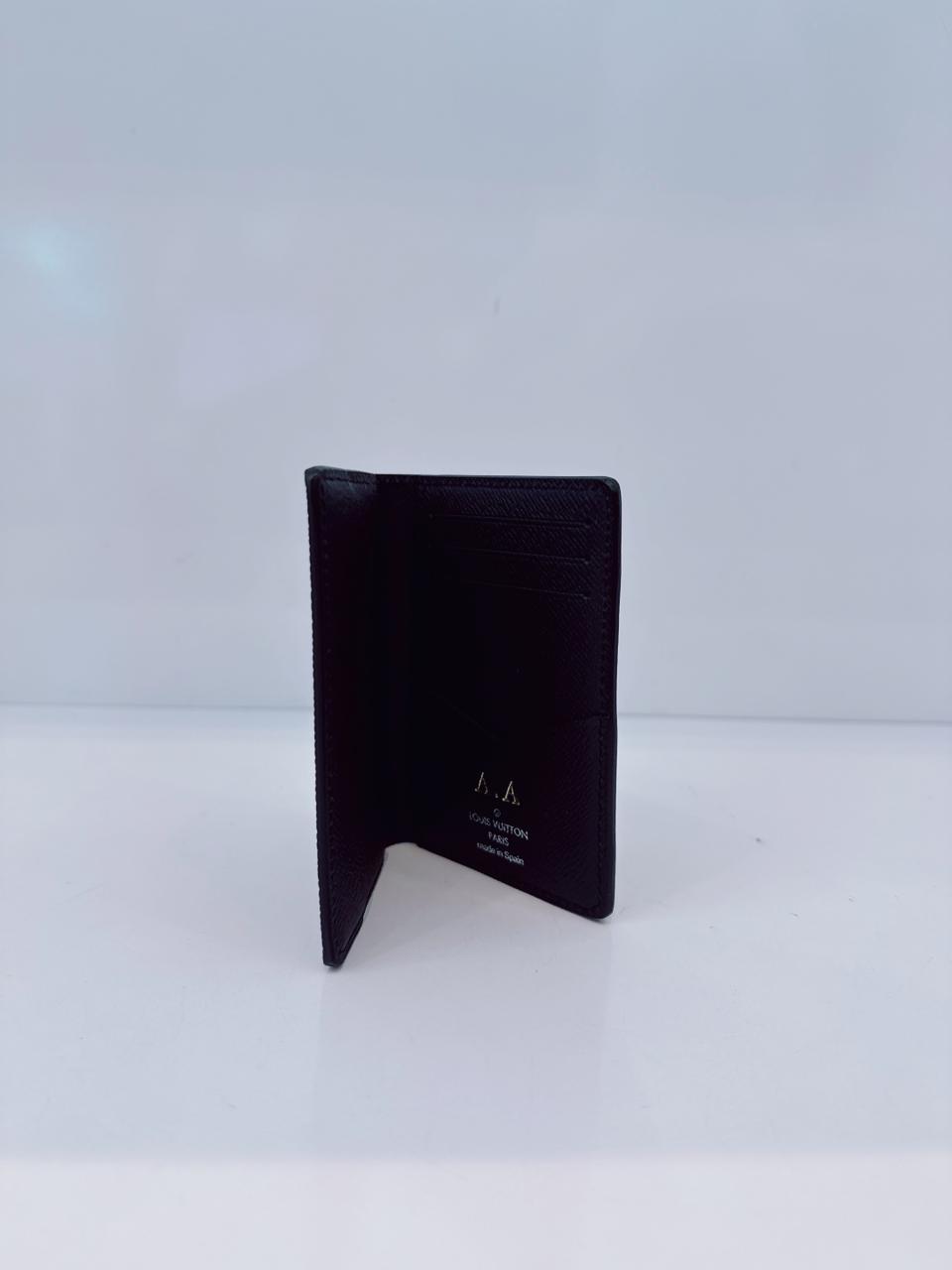 BLACK EPI LEATHER COMPACT POCKET ORGANIZER