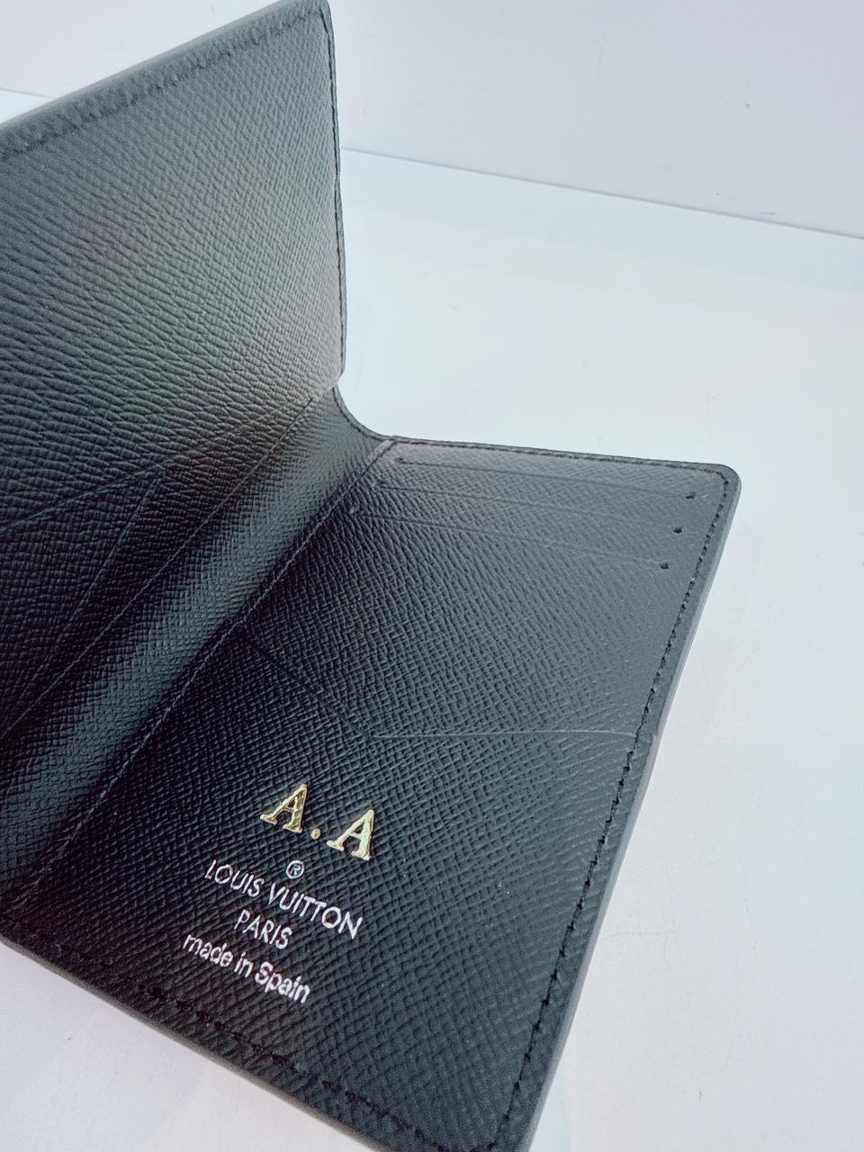 BLACK EPI LEATHER COMPACT POCKET ORGANIZER