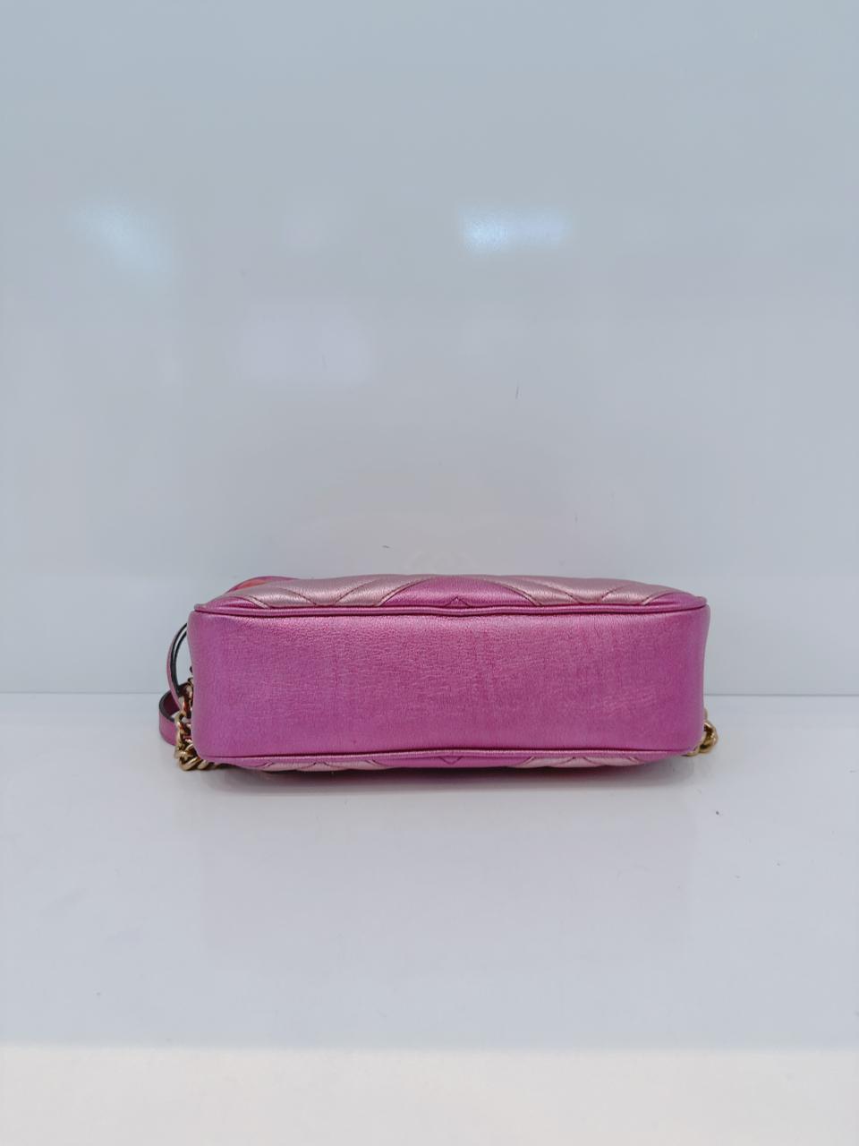 PINK ROSE LAMINATED MATELASSE LEATHER SMALL GG MARMONT CHAIN SHOULDER BAG