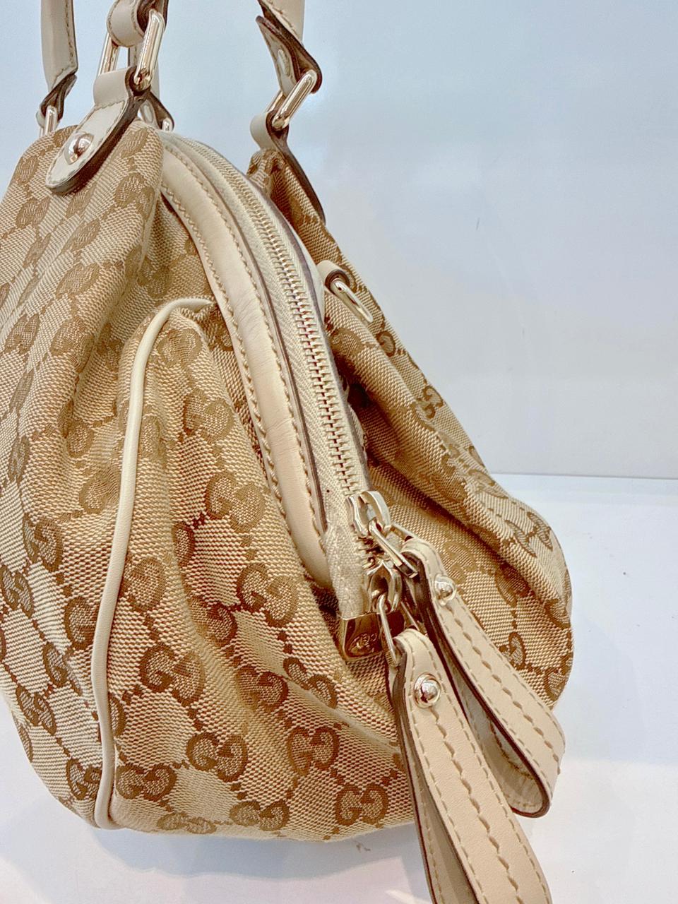 BEIGE WHITE GG CANVAS AND LEATHER SUKEY DOME BAG