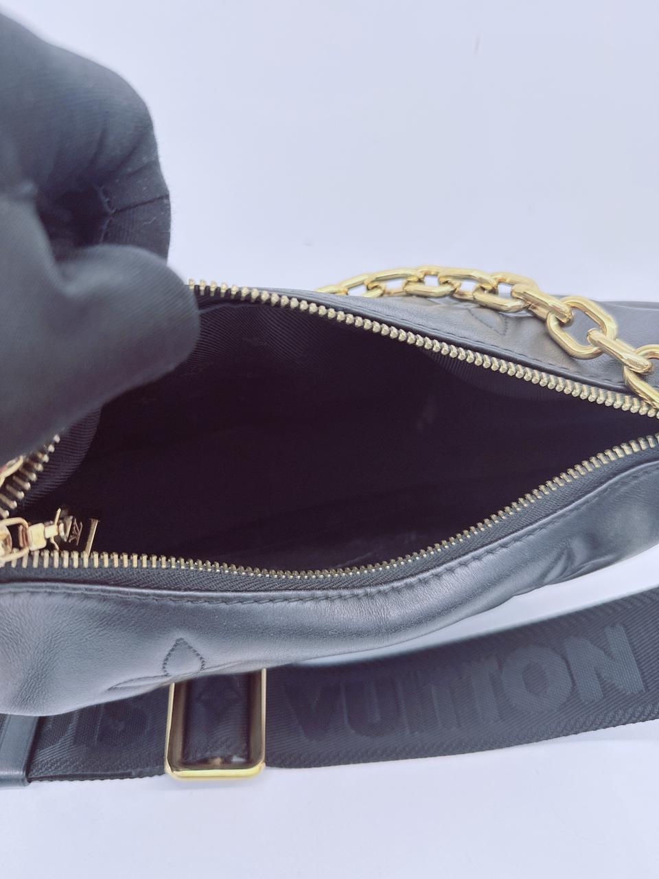 BLACK BUBBLEGRAM LEATHER  OVER THE MOON BAG