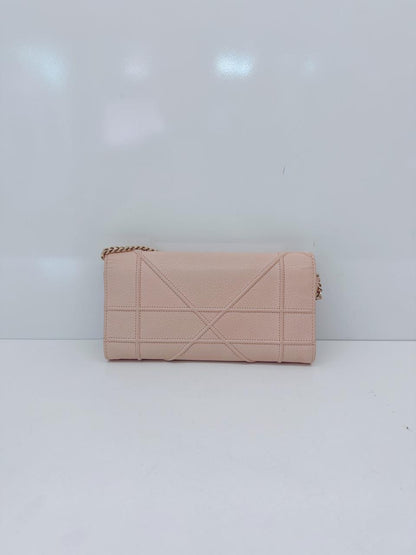 OLD ROSE LEATHER DIORAMA WALLET ON CHAIN