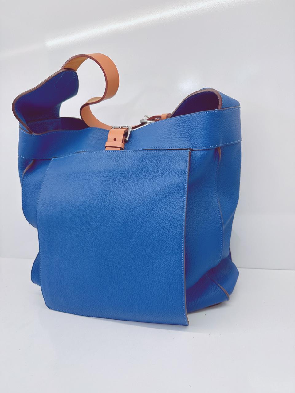 BLUE TAURILLON CLEMENCE LEATHER MARWARI PM BAG