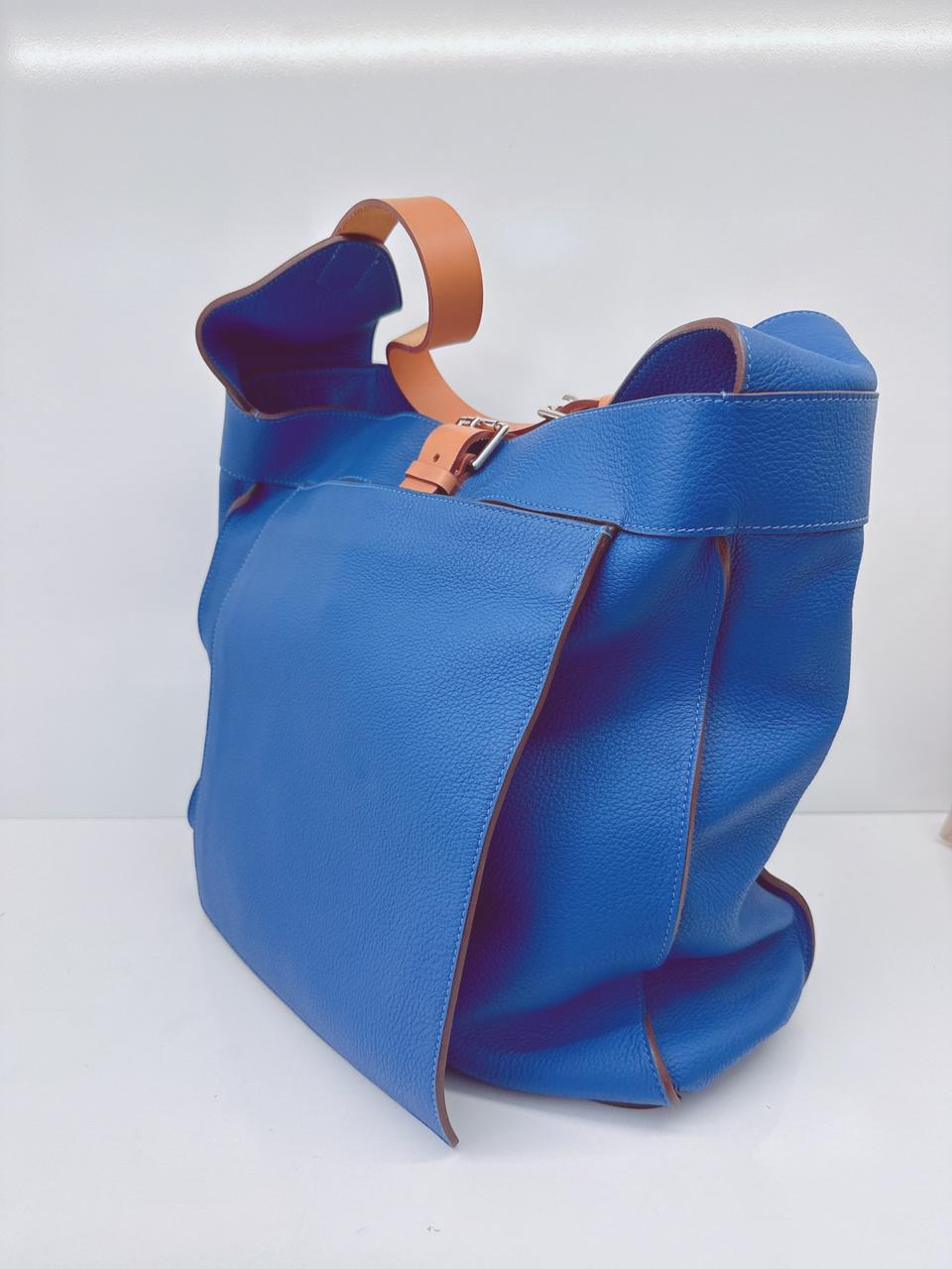 BLUE TAURILLON CLEMENCE LEATHER MARWARI PM BAG