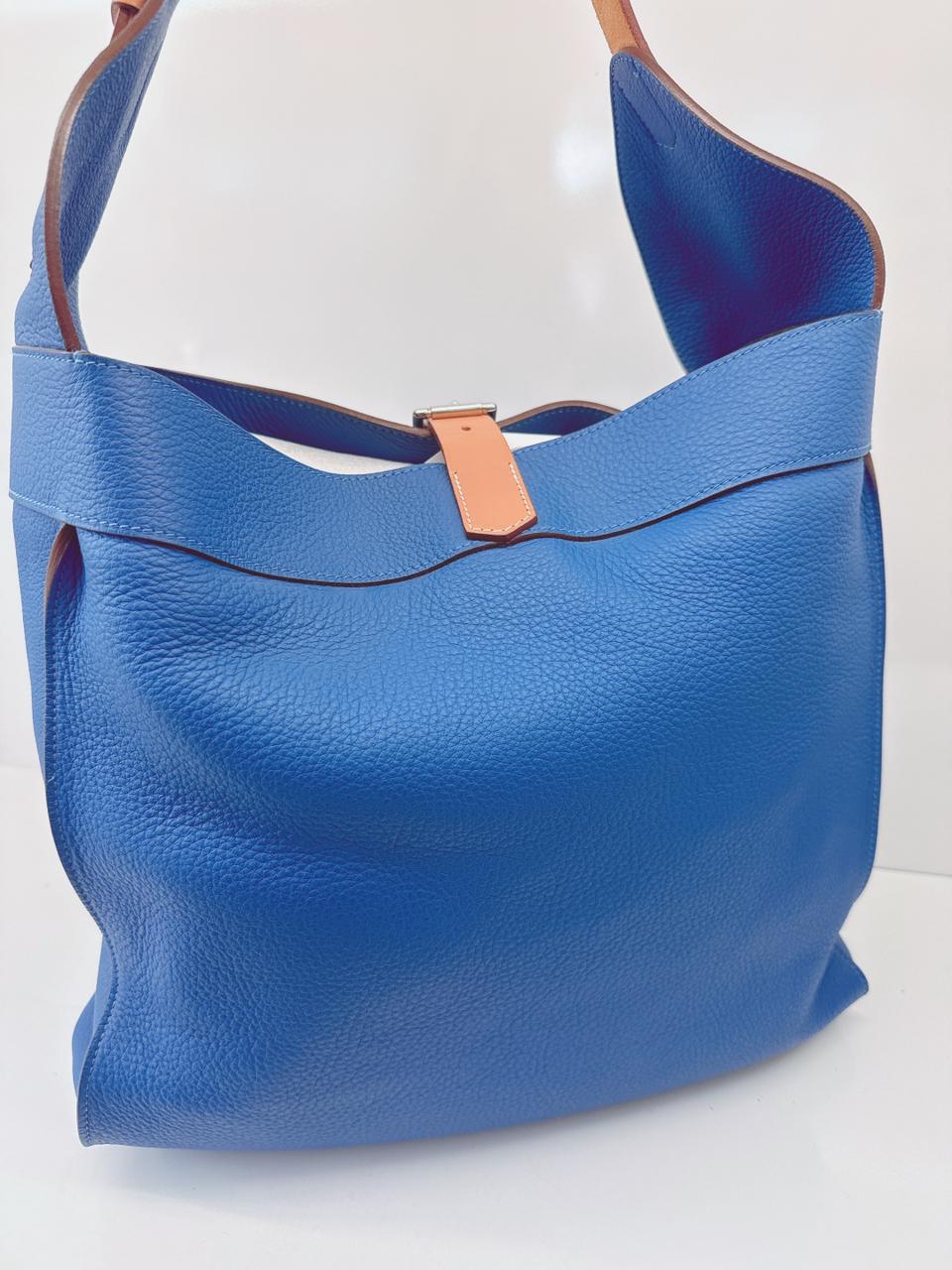 BLUE TAURILLON CLEMENCE LEATHER MARWARI PM BAG