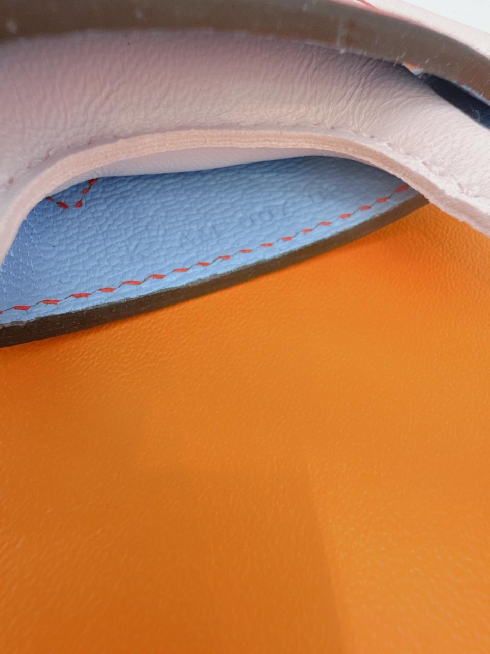 ROSE DARLING ROUGE RADIEUX CELESTE RODEO ROBEO COEUR PM CHARM