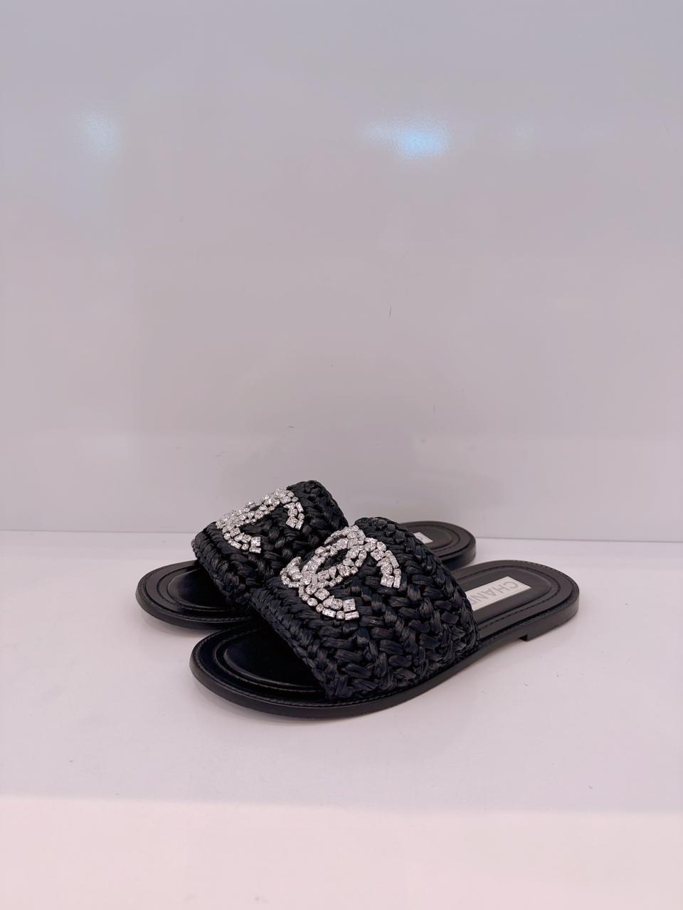 BLACK WOVEN RAFFIA CC CRYSTAL FLAT SANDALS 38.5C