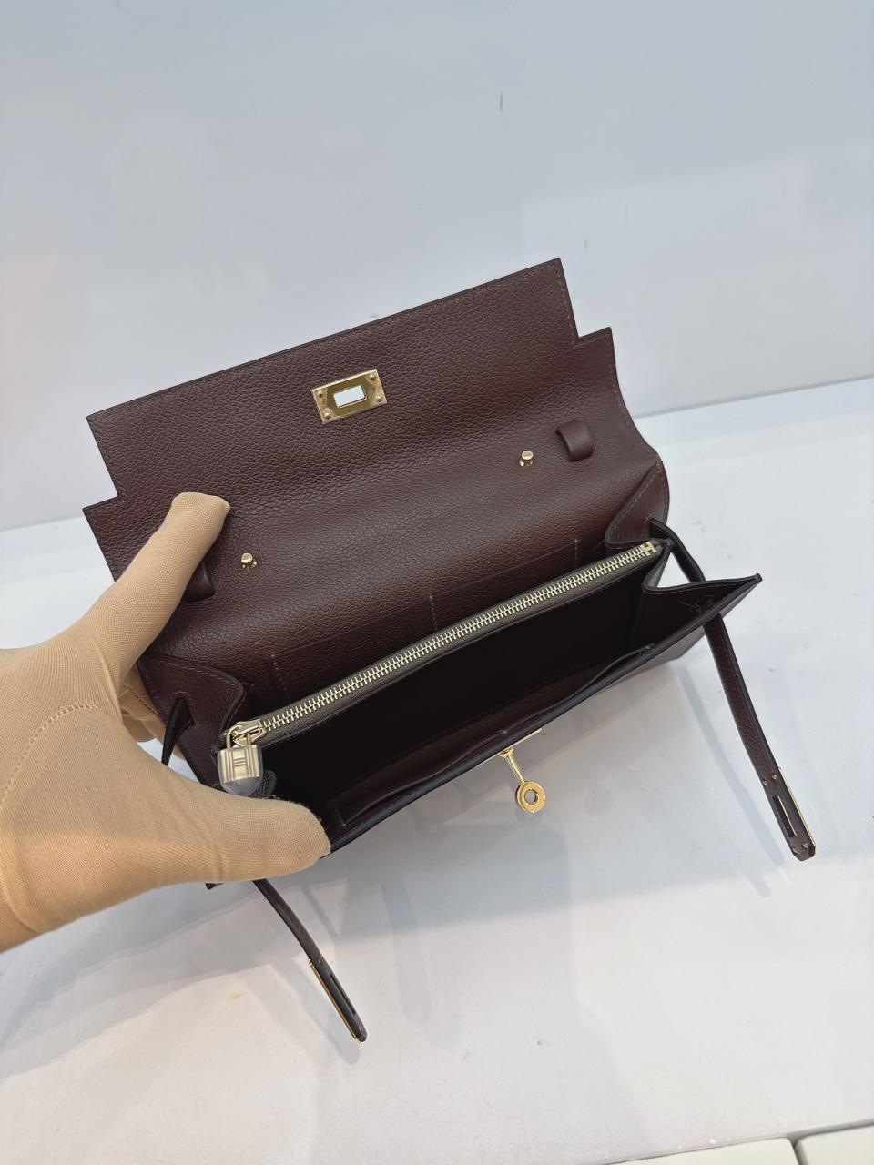 MOKA KELLY TO GO WALLET EVERCOLOR CALFSKIN LEATHER HOLD HARDWARE