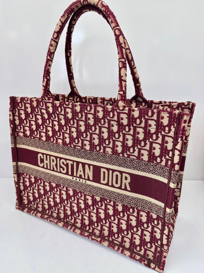 BURGUNDY OBLIQUE MEDIUM BOOK TOTE