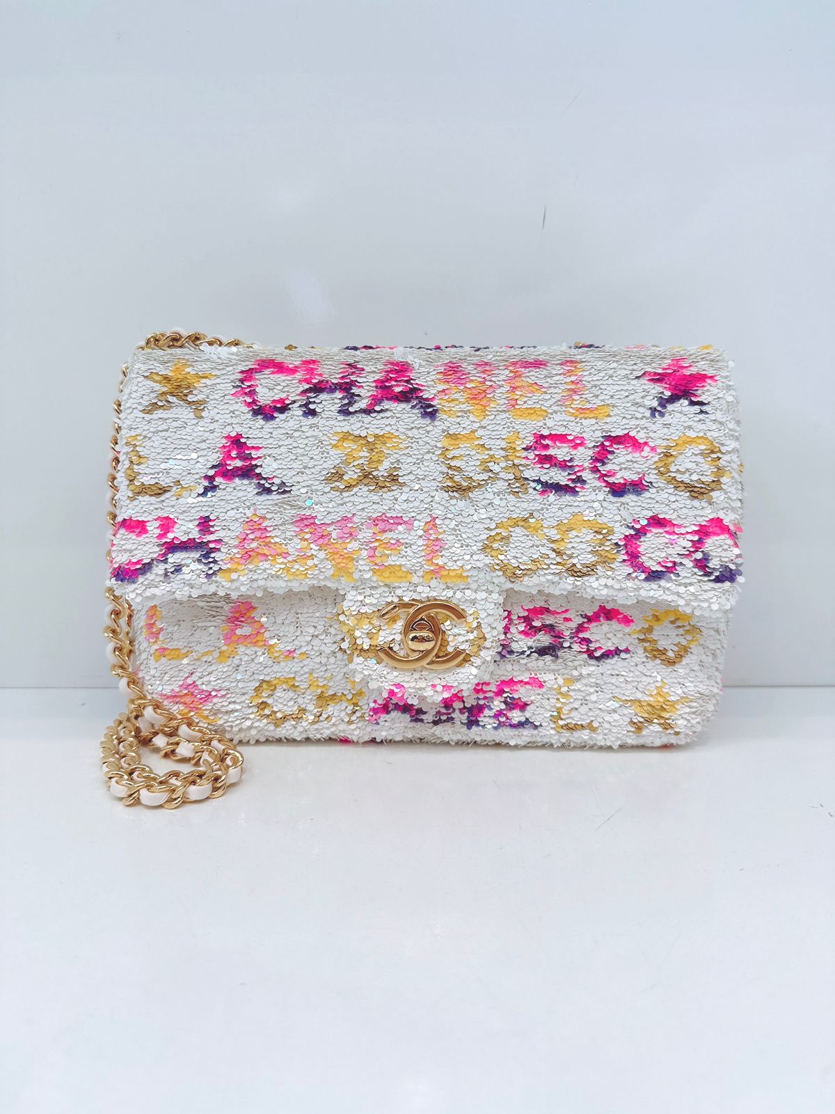 24C WHITE MULTICOLOR SEQUINS LA DISCO MINI FLAP BAG GOLD HARDWARE