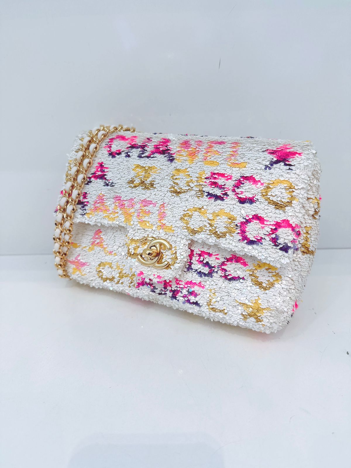 24C WHITE MULTICOLOR SEQUINS LA DISCO MINI FLAP BAG GOLD HARDWARE