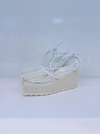 WHITE MESH AND LEATHER WEDGE PLATFORM ESPADRILE ANKLE WRAP SANDALS 38