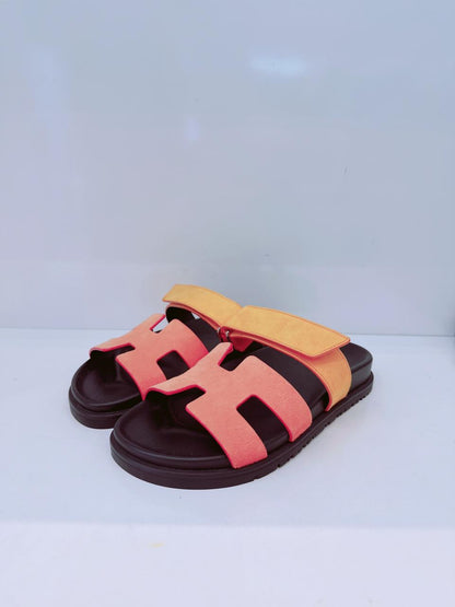 VIBRANT ORANGE AND RED SUADE AND GOATSKIN CHYPRE SANDALS  SIZE36