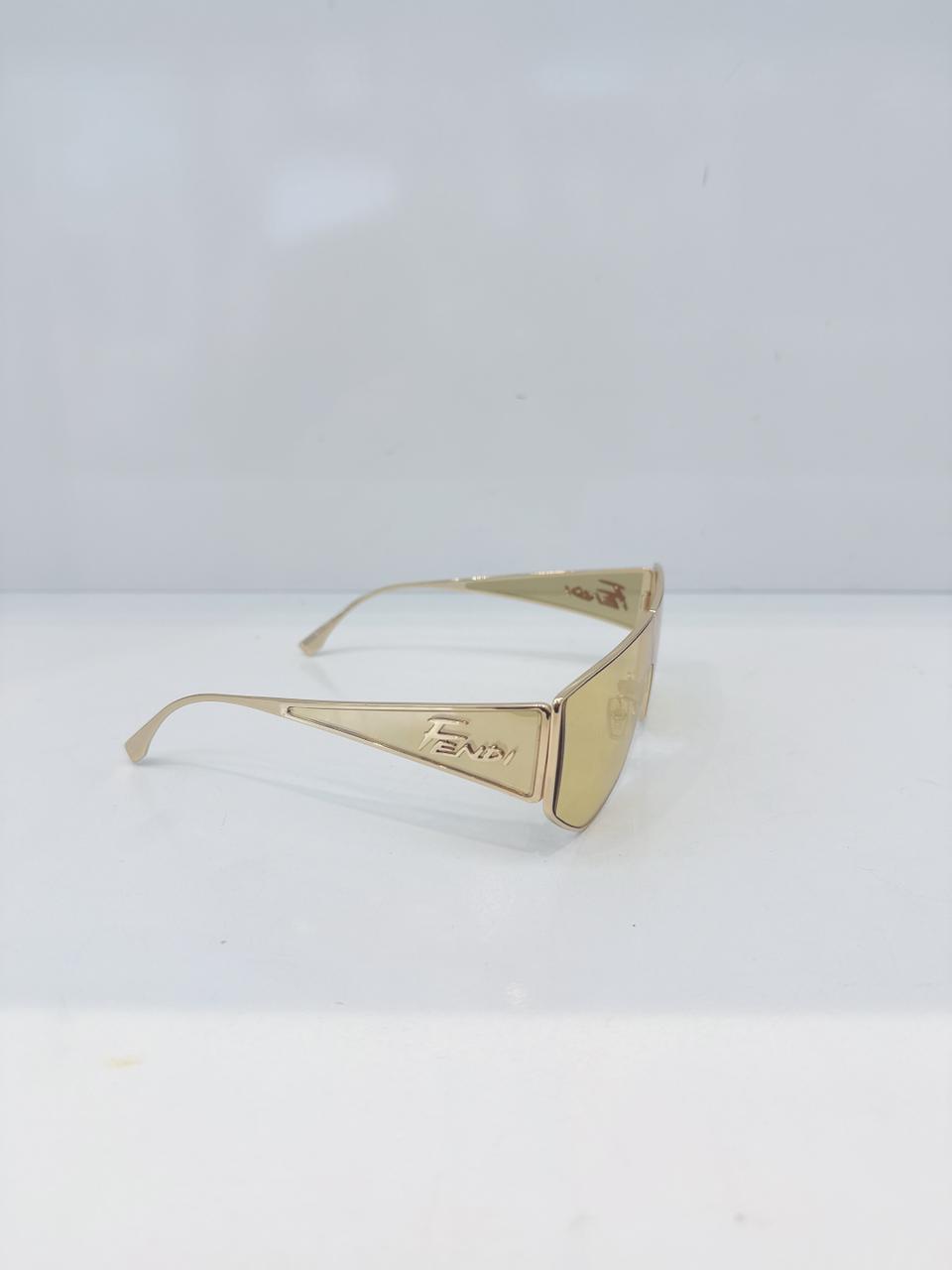 GRADIENT MIRROR MASK GOLD METAL FASHION SHOW SUNGLASSES