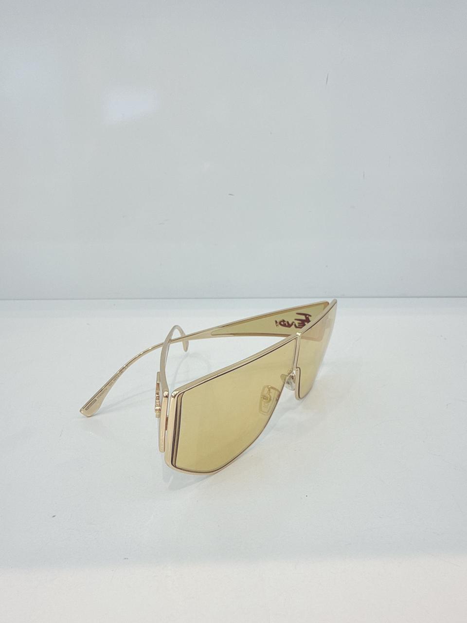 GRADIENT MIRROR MASK GOLD METAL FASHION SHOW SUNGLASSES