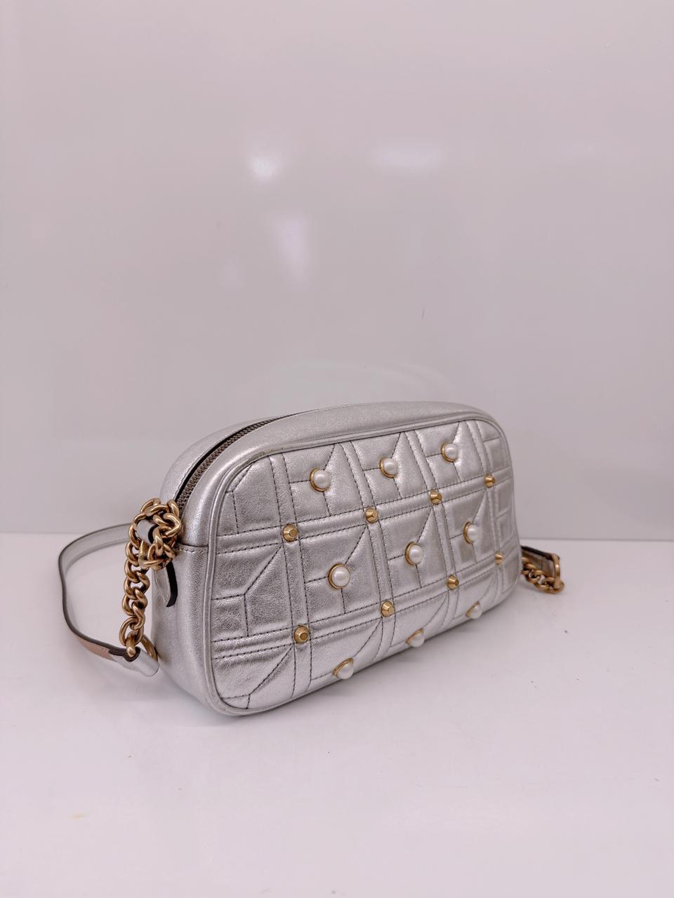 METALLIC SILVER PEARL STUDDED MATELASSE LEATHER GG MARMONT SHOULDER BAG