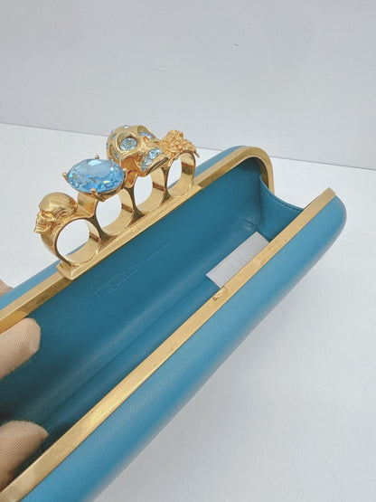 LIGHT BLUE LEATHER KNUCKLE CLUTCH
