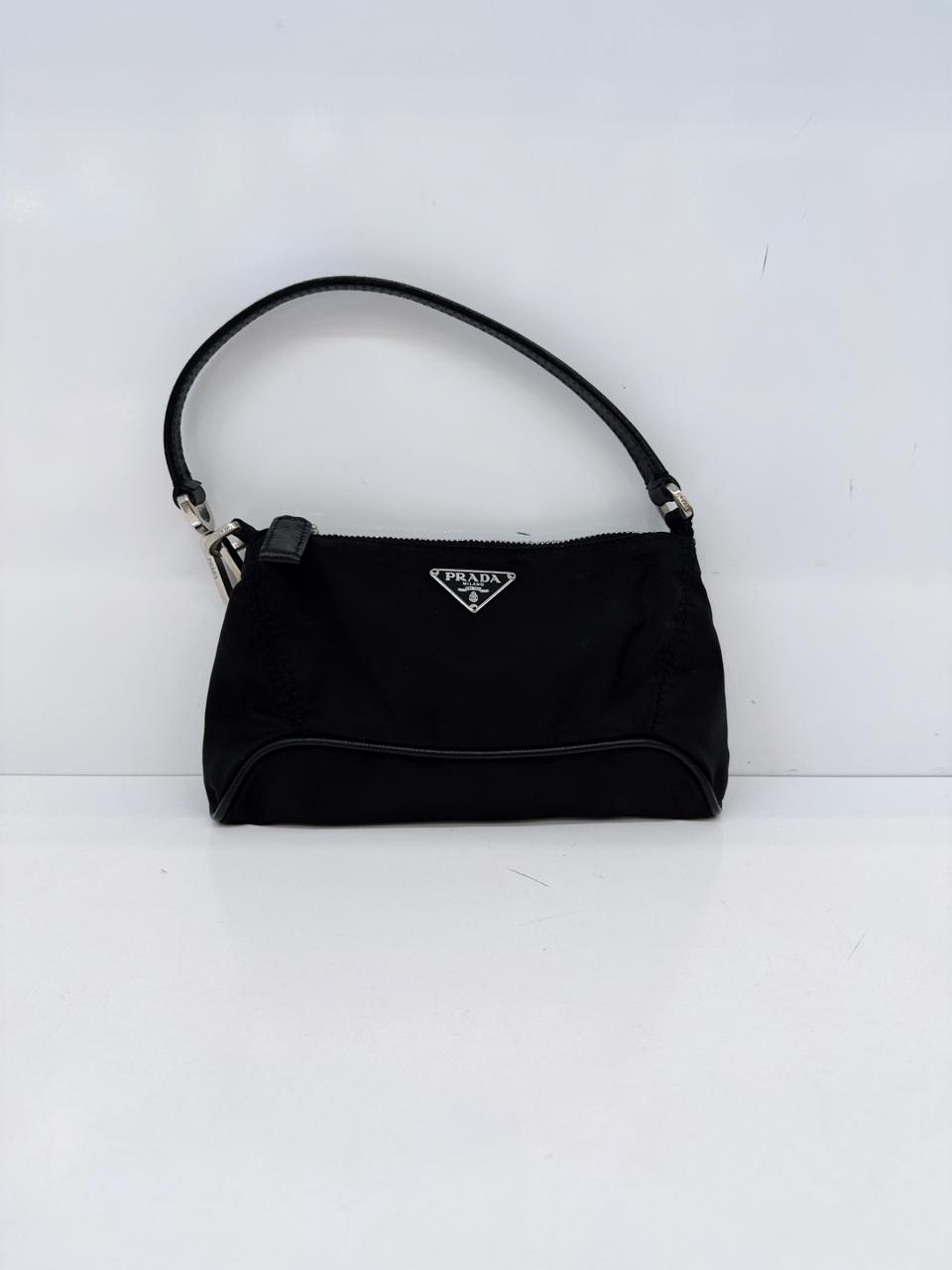 BLACK NYLON TESSUTO TOP HANDLE BAG