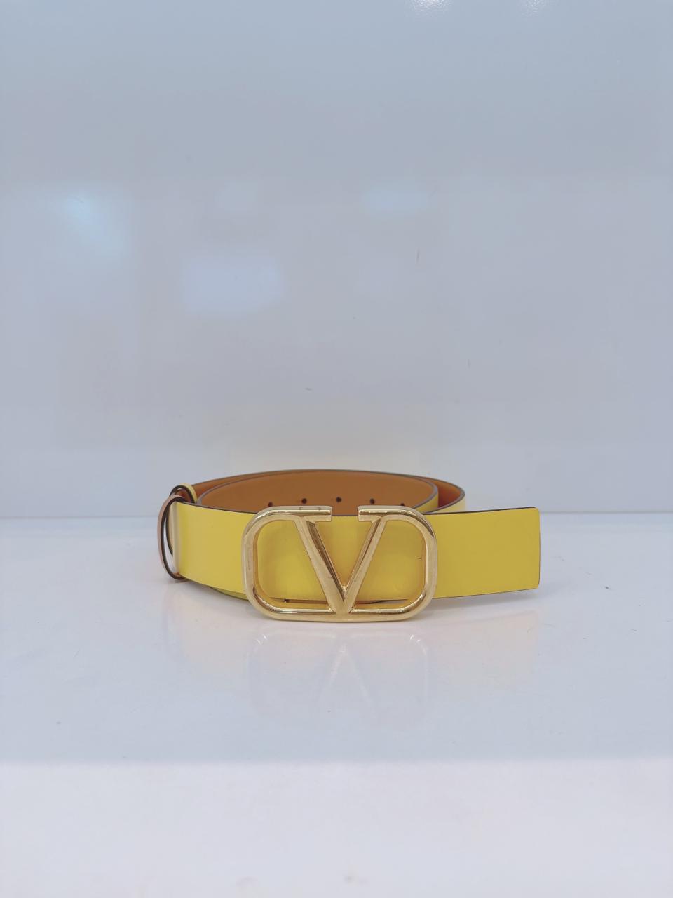 YELLOW BEIGE LEATHER VLOGO REVERSIBLE BELT 80/32 (S)