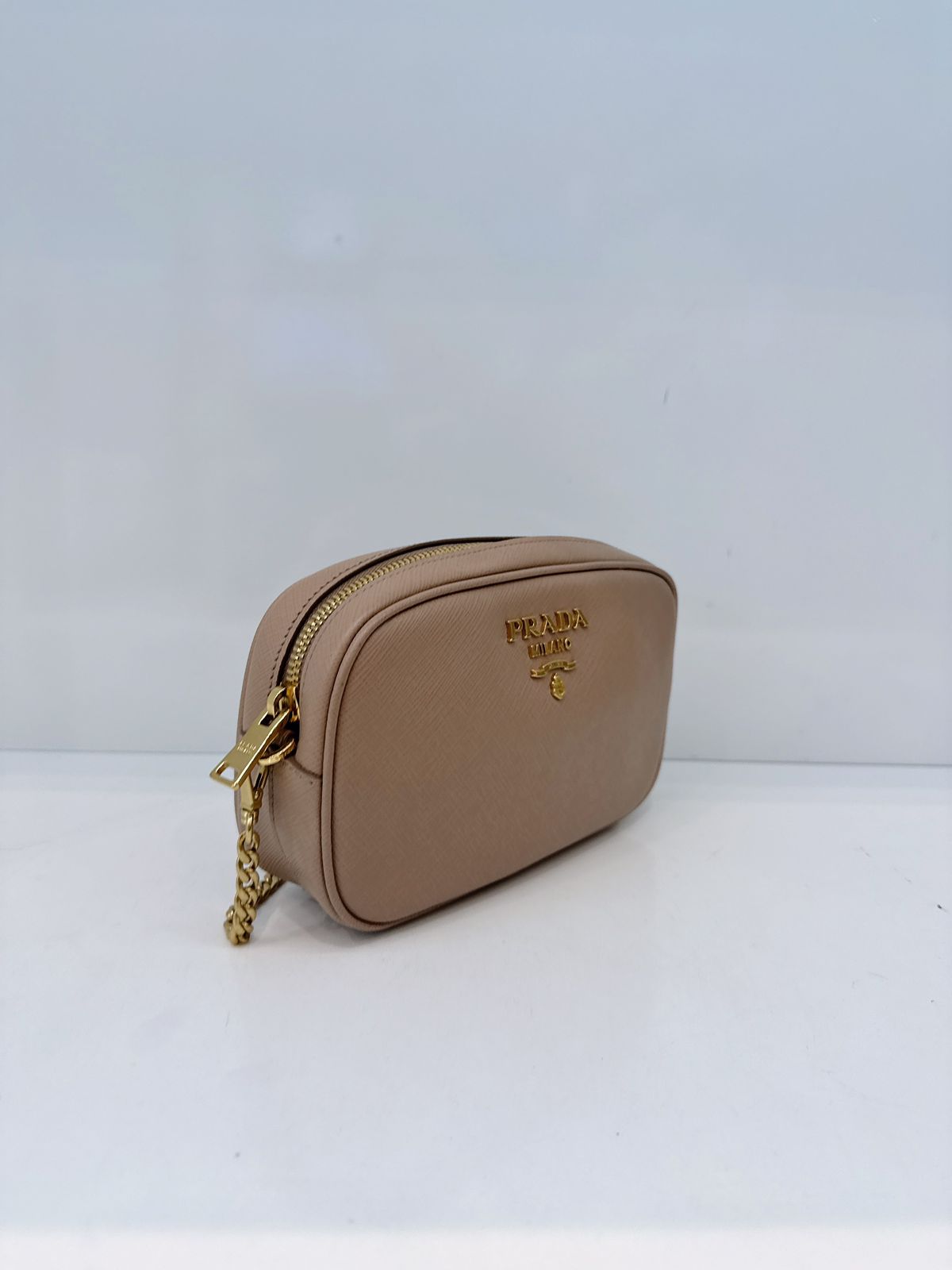 BEIGE SAFFIANO LUX LEATHER CAMERA CHAIN SHOULDER AND BELT BAG