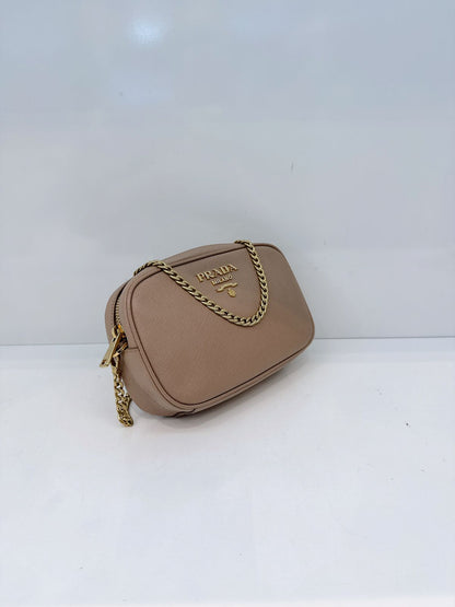 BEIGE SAFFIANO LUX LEATHER CAMERA CHAIN SHOULDER AND BELT BAG
