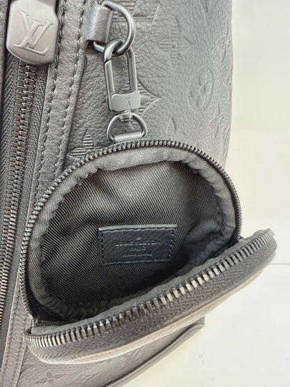 BLACK MONOGRAM SHADOW DUO SLINGBAG