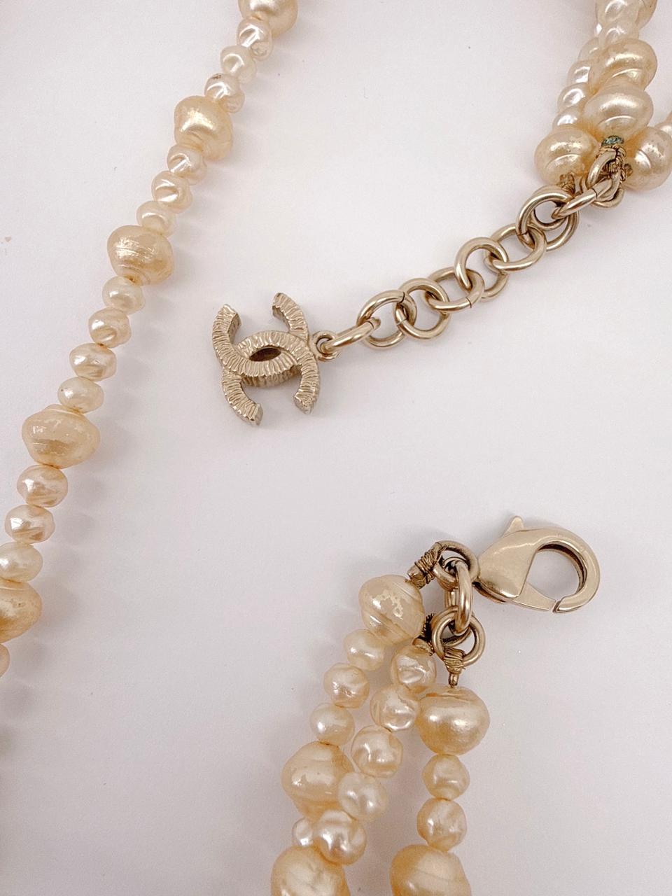 PEARL TRIPLE STRAND CC NECKLACE