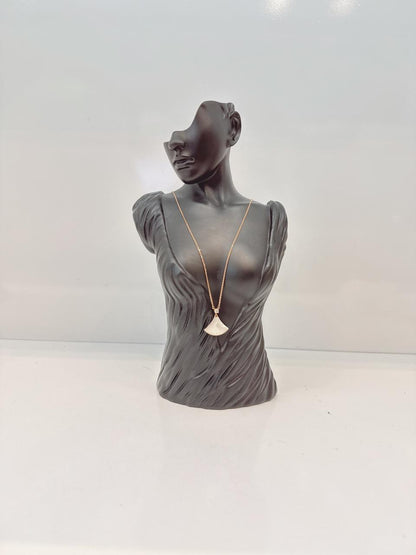 18K ROSE GOLD MOTHER OF PEARL DIAMOND DIVA'S DREAM NECKLACE