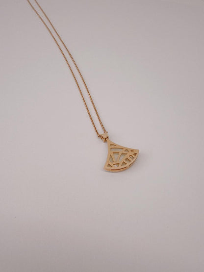 18K ROSE GOLD MOTHER OF PEARL DIAMOND DIVA'S DREAM NECKLACE