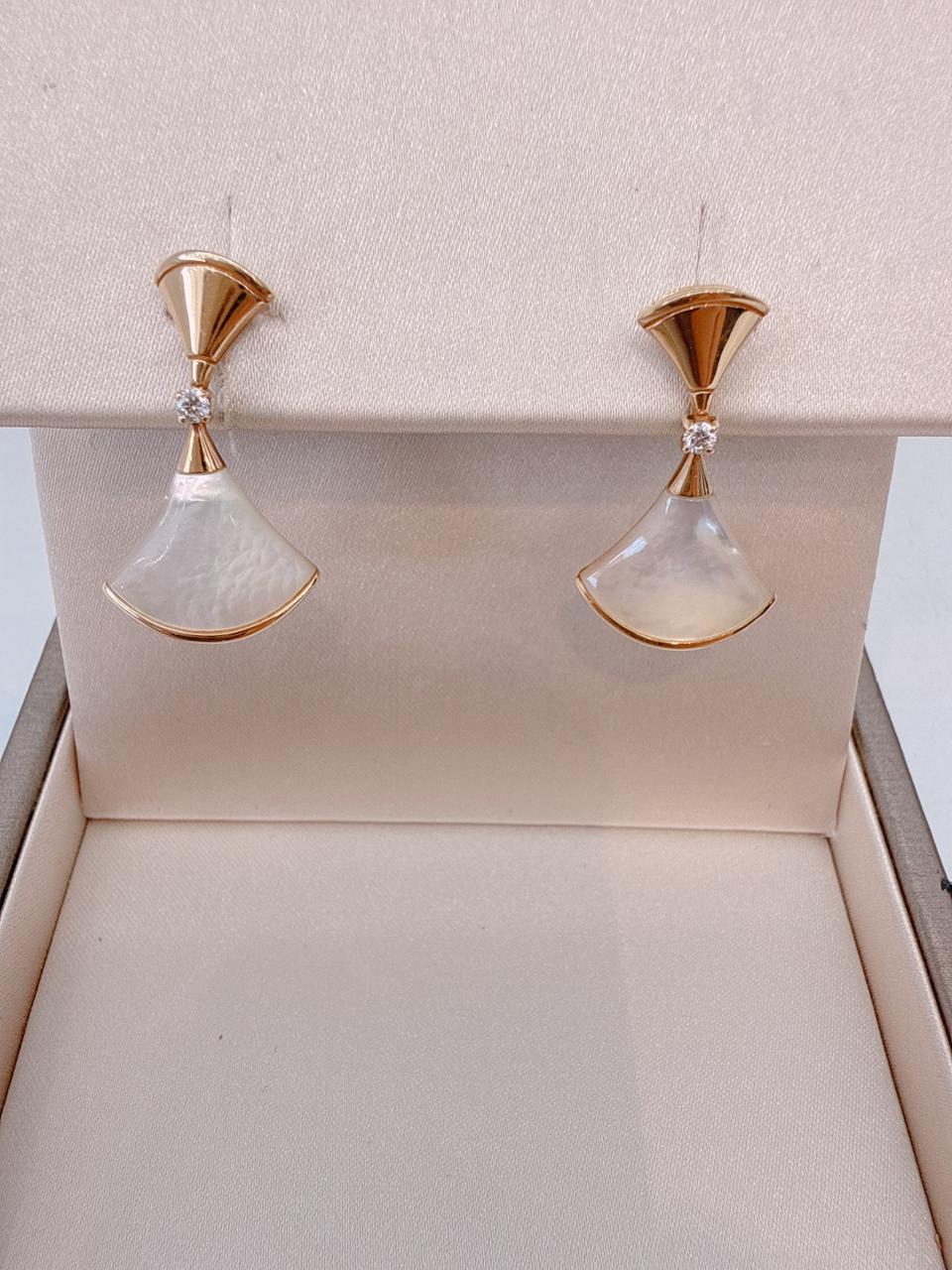 18K ROSE GOLD MOTHER OF PEARL DIAMOND DIVA'S DREAM EARRINGS