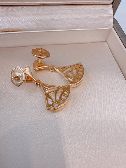 18K ROSE GOLD MOTHER OF PEARL DIAMOND DIVA'S DREAM EARRINGS