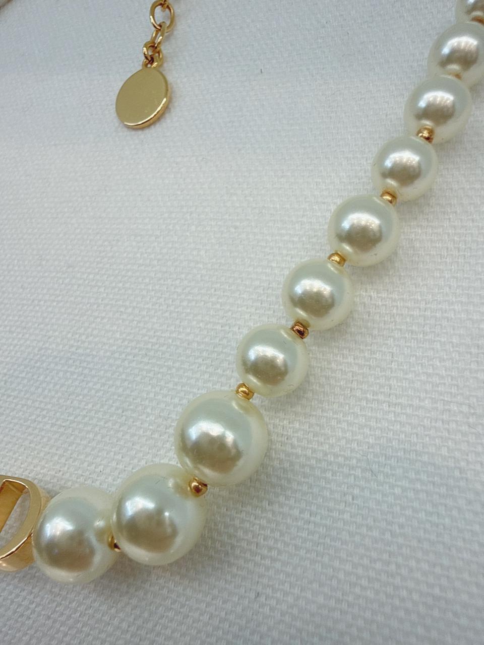 GOLD TONE FAUX PEARL 30 MONTAIGNE SHORT CD NECKLACE BRACELET AND PETIT CD EARRINGS SET