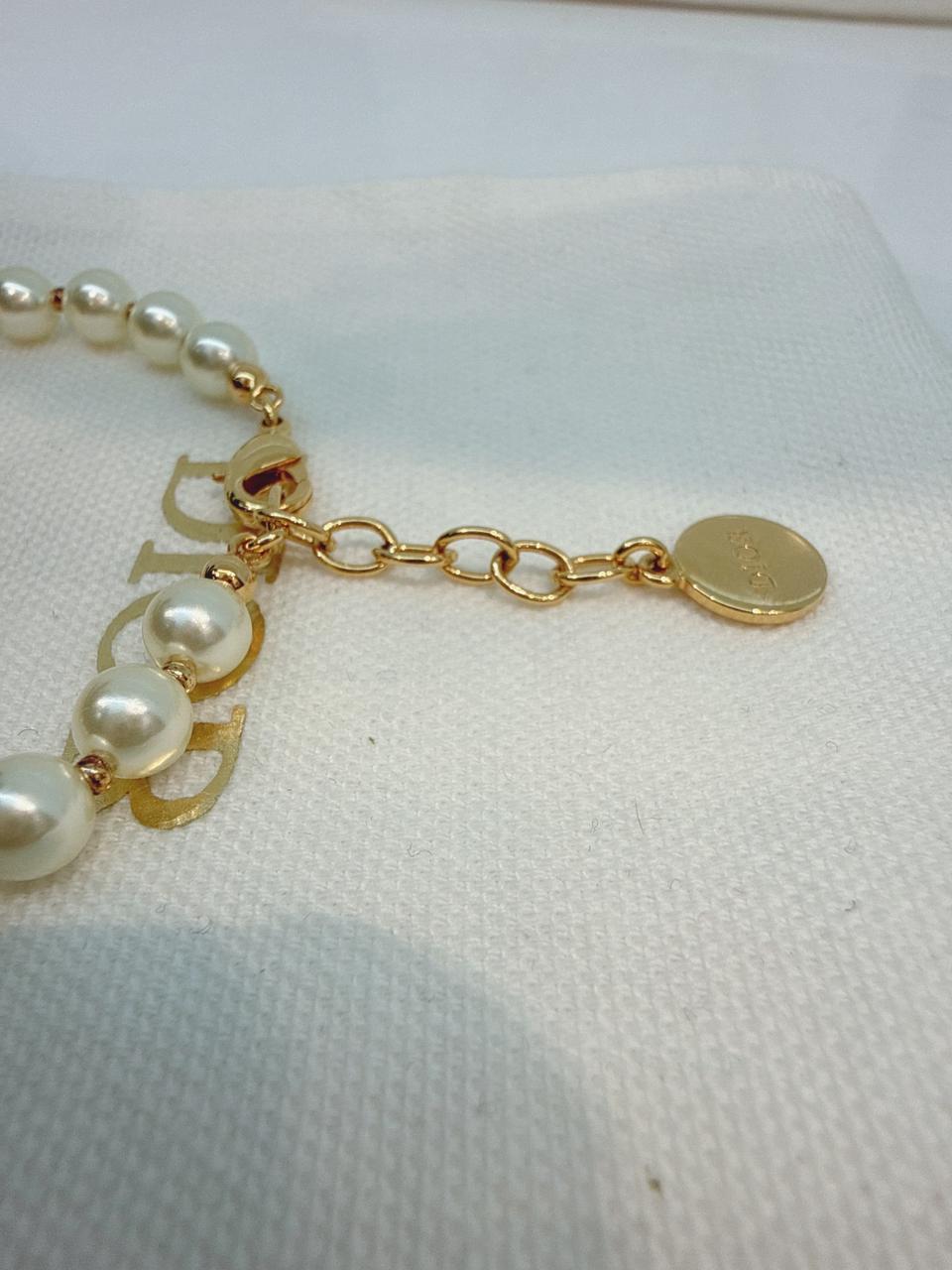 GOLD TONE FAUX PEARL 30 MONTAIGNE SHORT CD NECKLACE BRACELET AND PETIT CD EARRINGS SET