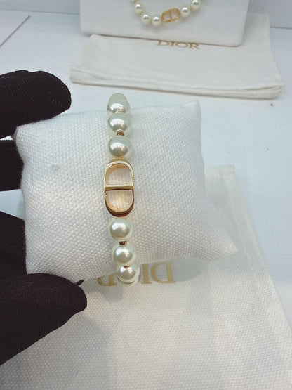 GOLD TONE FAUX PEARL 30 MONTAIGNE SHORT CD NECKLACE BRACELET AND PETIT CD EARRINGS SET