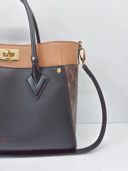 NOIR OBSCUR GRAINED CALF LEATHER AND MONOGRAM CANVAS ON MY SIDE MM TOTE BAG