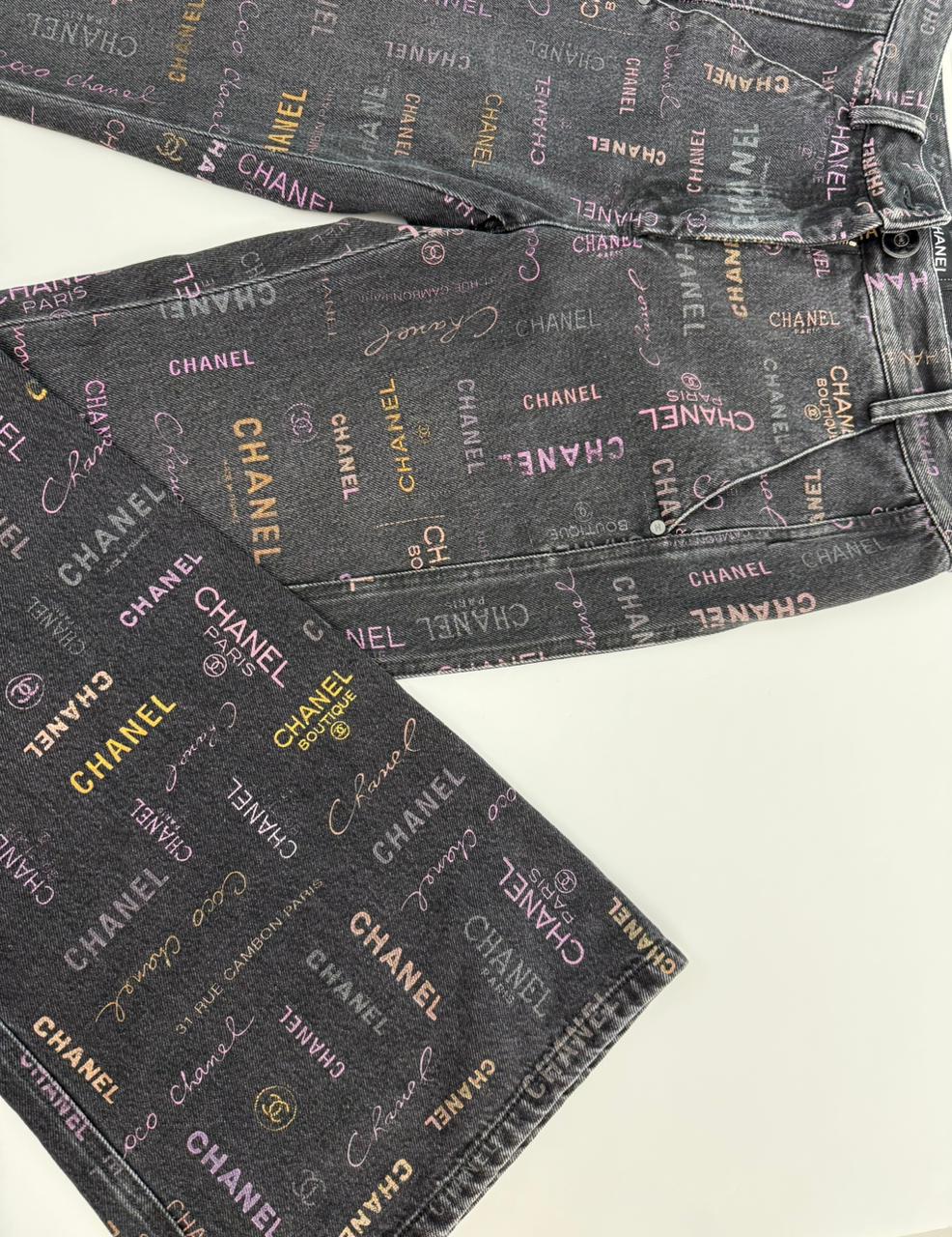 BLACK LOGO PRINT DENIM WIDE LEG JEANS 36