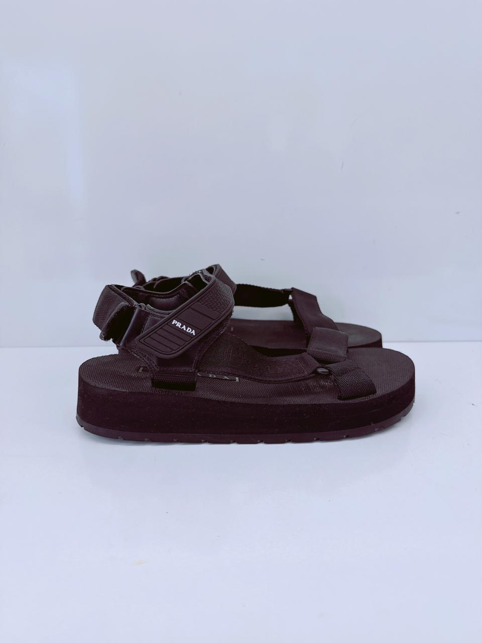 BLACK VELCRO STRAP SANDALS 38