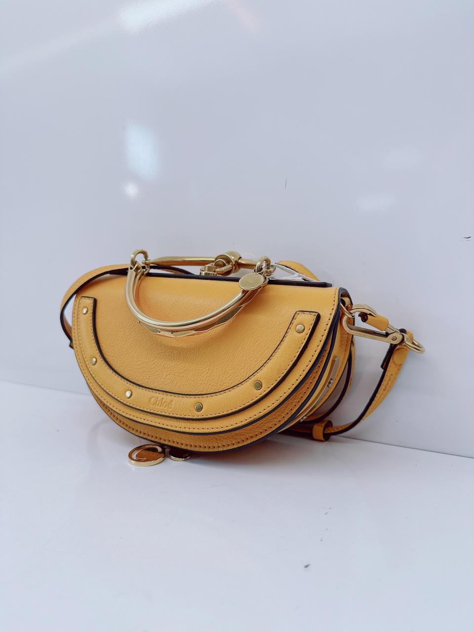 DARK OCHRE CALFSKIN LEATHER SMALL NILE BRACELET MINAUDIERE BAG