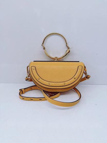 DARK OCHRE CALFSKIN LEATHER SMALL NILE BRACELET MINAUDIERE BAG